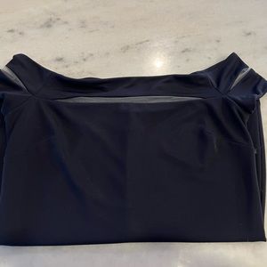 Bailey 44 Navy off shoulder sleek shirt. Size Small. Goes well with blue jeans !